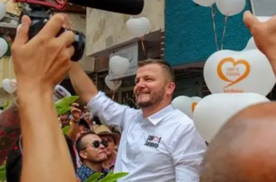 Senador Santi Montoya